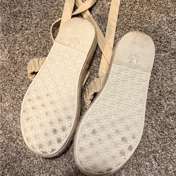 Sam Edelman Cream Ruched Sandals - Picture 4 of 4